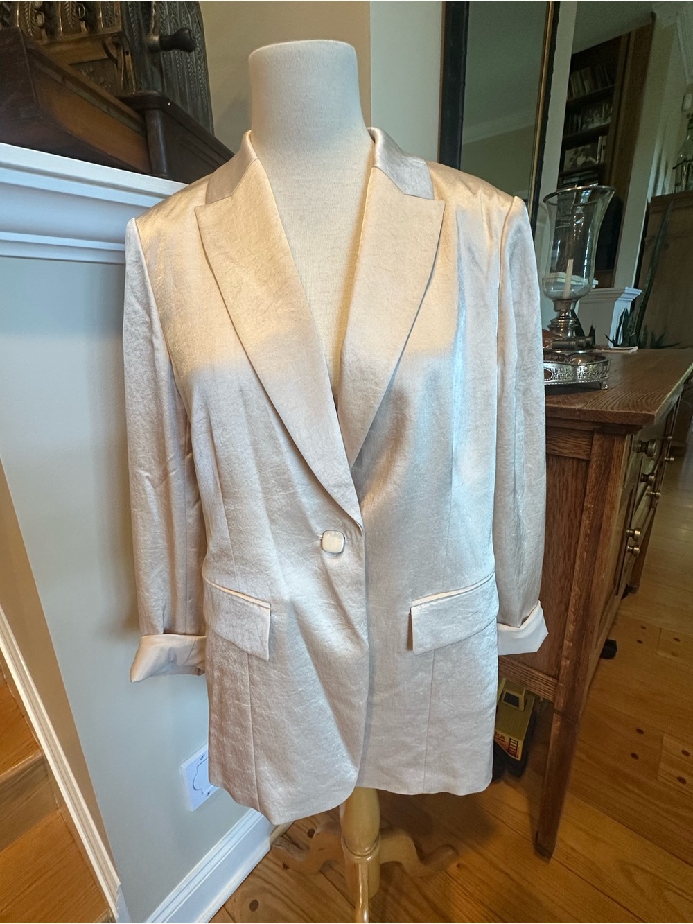 Marc Cain Cream - Blush Satin suit / elastic waist with rhinestone drawstring